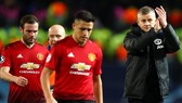 HLV Ole Gunnar Solskjaer muốn cầu thủ phải quật khởi nhanh nhất. Ảnh: Getty Images