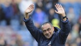 HLV Maurizio Sarri đã chính thức chia tay Chelsea chỉ sau một năm. Ảnh: Getty Images