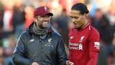 HLV Jurgen Klopp đã đúng khi biến Virgil van Dijk thành hậu vệ đắt nhất thế giới. Ảnh: Getty Images