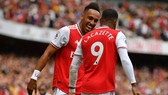 Pierre-Emerick Aubameyang tiếp tục xuất sắc định đoạt trận đấu. Ảnh: Getty Images