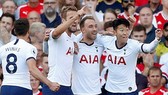 Christian Eriksen ở lại và một Tottenham ổn định sẽ giúp cải thiện thành tích. Ảnh: Getty Images