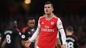 Granit Xhaka đã có phản ứng đầu tiên sau sự cố. Ảnh: Getty Images