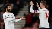 Những trụ cột như Jordan Henderson hay Mohamed Salah được duy trì thể trạng tốt đang giúp Liverpool. Ảnh: Getty Images