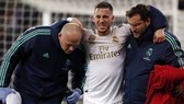 Eden Hazard sau niềm vui hiếm hoi ghi bàn. Ảnh: Getty Images
