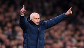 Jose Mourinho lưu ý rằng ông chỉ là người “chữa cháy” tại Tottenham. Ảnh: Getty Images