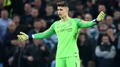 HLV Frank Lampard rất cứng rắn với thủ thành Kepa Arrizabalaga. Ảnh: Getty Images