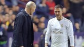 HLV Zinedine Zidane chắc chắn hy vọng Eden Hazard có thể sớm trở lại và tạo nên tác động quan trọng. Ảnh: Getty Images