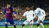 “Siêu kinh điển” đã ấn định ngày, nhưng Lionel Messi góp mặt hay không thì còn phải chờ. Ảnh: Getty Images