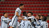 Chelsea đã hoàn thành nhiệm vụ vòng bảng sau chiến thắng 2-1 tại Rennes. Ảnh: Getty Images