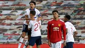 Man.United thua Paris SG và rơi vào hoàn cảnh khó khăn trước lượt trận cuối. Ảnh: Getty Images