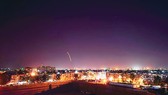 Tên lửa phòng không Syria đánh trả đòn tập kích của Israel