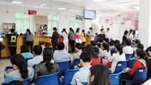 Người nghỉ hưu bị khởi tố, có được lãnh lương hưu?