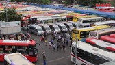 Thực trạng này năm nào cũng diễn ra, thế nhưng các cơ quan quản lý không có giải pháp nào để xử lý khiến người dân vẫn phải chịu thiệt thòi.