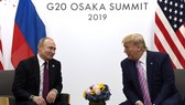 Tổng thống Nga Vladimir Putin và Tổng thống Mỹ Donald Trump bên thềm Thượng đỉnh G20 năm 2019. Ảnh: AP