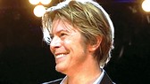 Phát hành 2 bản ghi âm mới của David Bowie