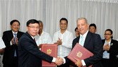 Việt Nam tặng Cuba 5.000 tấn gạo
