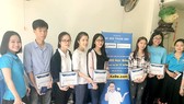 Gần 77.000 vé xe miễn phí tặng sinh viên