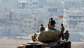 Xe tăng quân đội Thổ Nhĩ Kỳ tham chiến ở mặt trận phía Đông Nam tỉnh Idlib