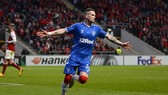 Tiền đạo Ryan Kent ghi bàn thắng vào lưới Braga. Ảnh: Getty Images