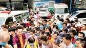 Việc tham gia nhiều hoạt động thiện nguyện cùng fanclub của mình giúp ca sĩ Nguyễn Phi Hùng được nhiều người yêu mến