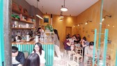 Quán Vỉa hè Cà phê tại Paris