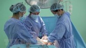 Sản phụ đang cách ly được mổ đẻ thành công
