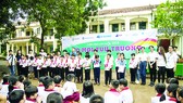 Trao tặng 2.200 “Áo mới tựu trường 2019” tại Bù Gia Mập, tỉnh Bình Phước