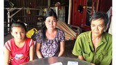 Ba mẹ bệnh nặng, bé lớp 7 gồng gánh gia đình