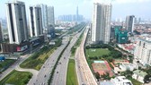 Bàn thu hút khách đi metro