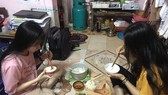 Chật vật chi tiêu trong cơn bão giá