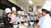 Để trường nghề thoát cảnh lay lắt - Bài 2: Né nghề để kiếm đường vào đại học
