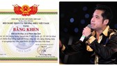 Nhà văn Chu Lai cho rằng việc tặng bằng khen Giáo sư âm nhạc cho ca sĩ Ngọc Sơn là việc làm hết sức tùy tiện