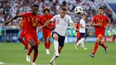 James Vardy đột phá qua hậu vệ tuyển Bỉ.