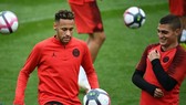 Neymar chăm chỉ tập luyện và đã sẵn sàng vào giải