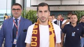Cựu sao Manchester United rời Arsenal đầu quân cho Roma