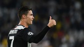 Ronaldo bắt đầu cảm nhận gánh nặng tuổi tác