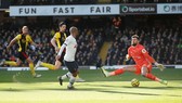 Lucas Moura bỏ qua cơ hội ghi bàn trộng thấy.