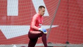 Thủ thành Barca cảnh báo: Cách ly mùa dịch Covid-19 có thể làm mất phong độ