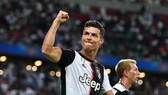 Từ bỏ Juventus, Ronaldo sẽ sang PSG…