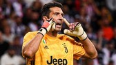 Gigi Buffon trước ngưỡng kỷ lục Serie A