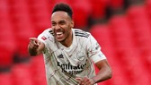 Aubameyang là tay sát thủ đáng sợ nhất với Fulham