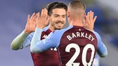 Ross Barkley ăn mừng bàn thắng