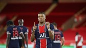 Tốc độ kinh hoàng của Mbappe