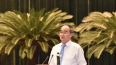 Đồng chí Nguyễn Thiện Nhân, Bí thư Thành ủy TPHCM phát biểu tại hội nghị. Ảnh: VIỆT DŨNG