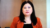 ĐB Trần Thị Dung phát biểu tại phiên họp
