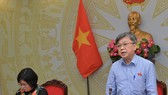 ĐB Trương Trọng Nghĩa cho rằng "Nếu không chuẩn bị kỹ càng, rất có thể tiệc thì người khác ăn, mà nợ thì chúng ta gánh". Ảnh: VIỆT DŨNG