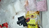 Ma túy và súng đạn của các đối tượng cơ quan công an thu giữ