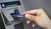 Nhóm người Trung Quốc dùng mạng máy tính, mạng viễn thông, phương tiện điện tử chiếm đoạt tài sản.