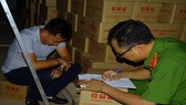 Công an làm việc với chủ cơ sở