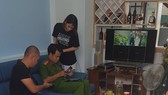 Công an lấy lời khai gia đình nạn nhân